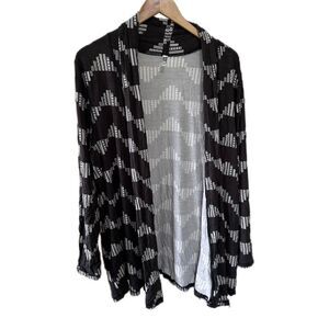 Hawaii's Finest Kapala Collection Hawaiian Tribal Black Open Stretch Kimono XL
